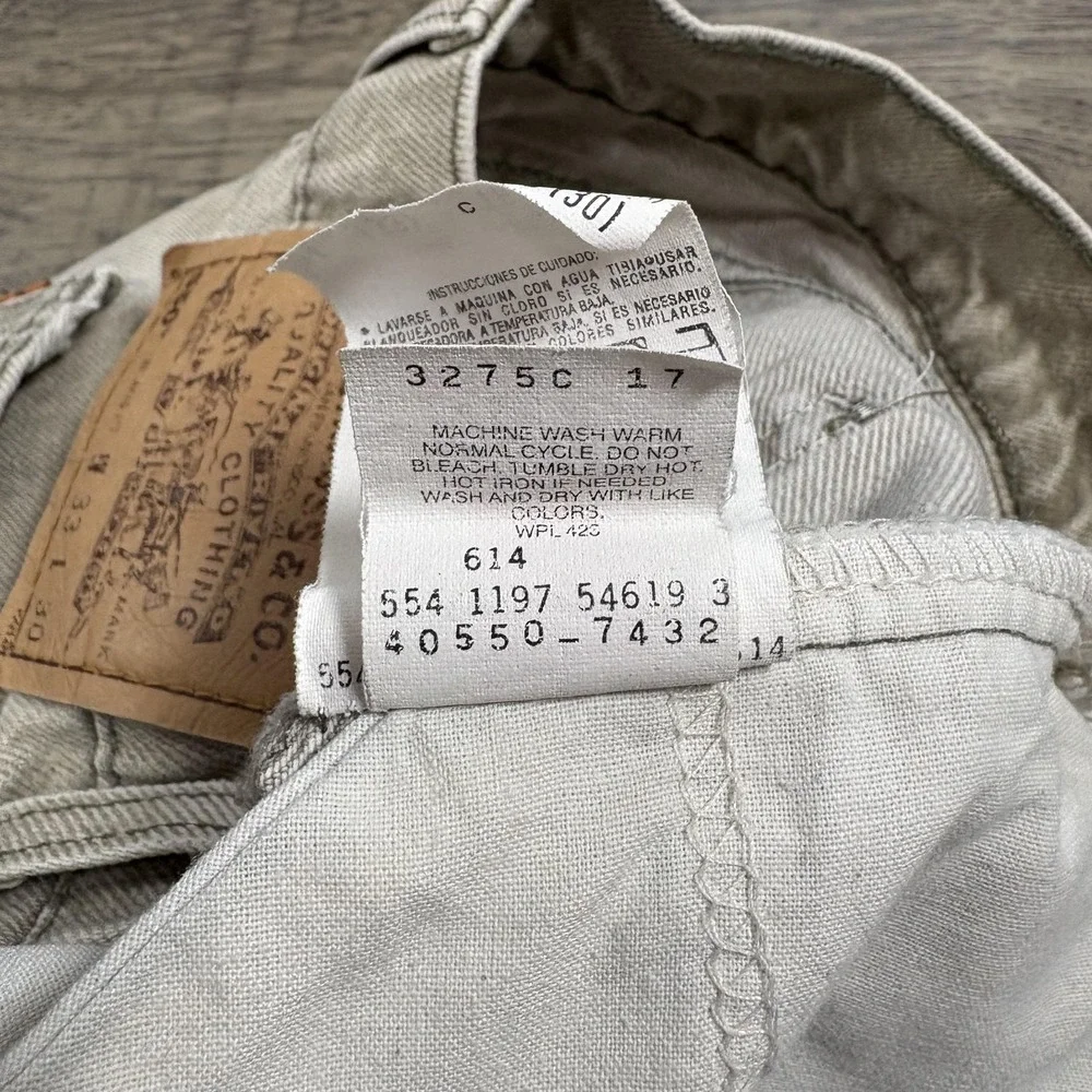 Vintage Levis 550 Shorts Mens‎ 33 Beige Denim Relaxed Fit Orange Tab USA 90s